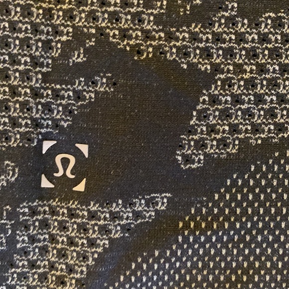 Lululemon Camo Shirt - Picture 3 of 3